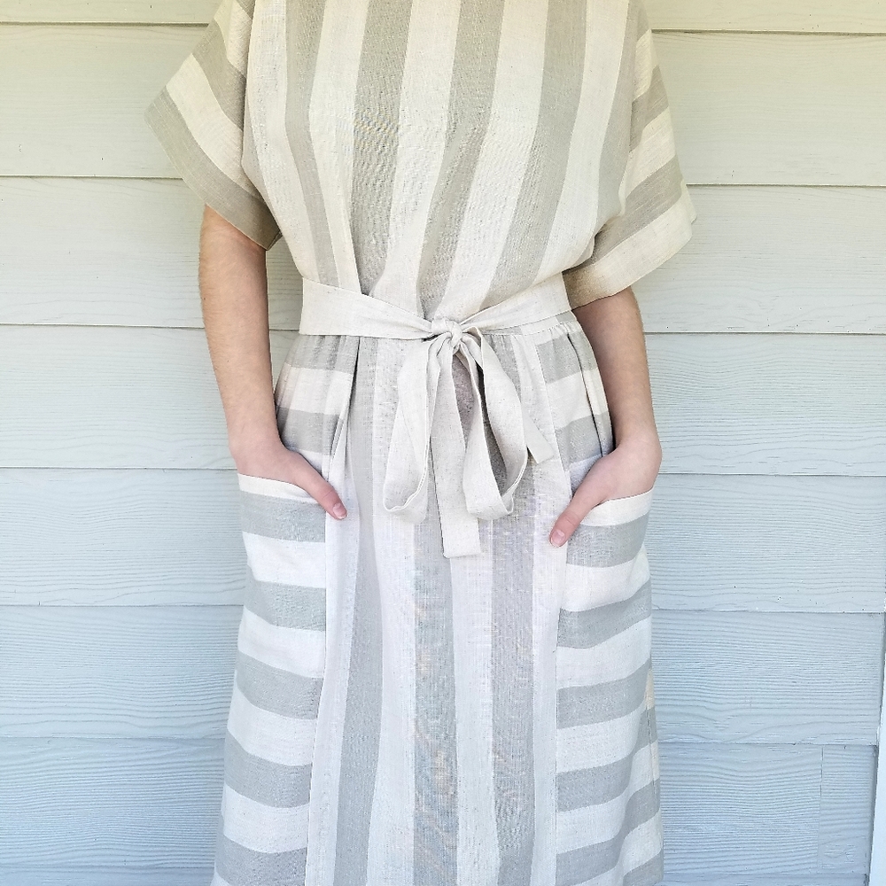 *SOLD*Vintage 80s Minimalist Lagenlook Dress Gray/Oat Color Belted Pockets - Picture 13 of 16